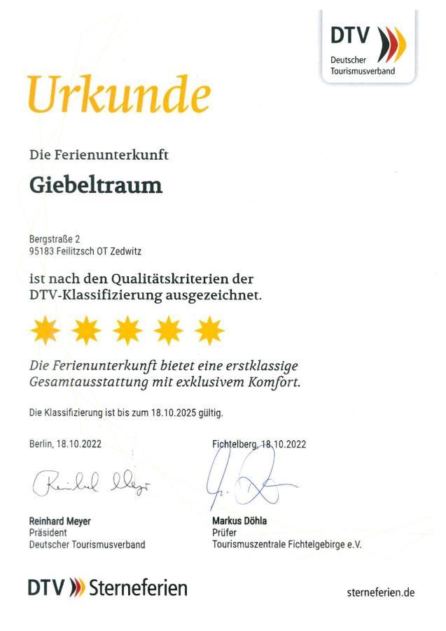 Chalet-Ferienwohnung Giebeltraum, 115 Qm, Wellness/Fitness/Sauna - Bergroedelhof Feilitzsch Extérieur photo